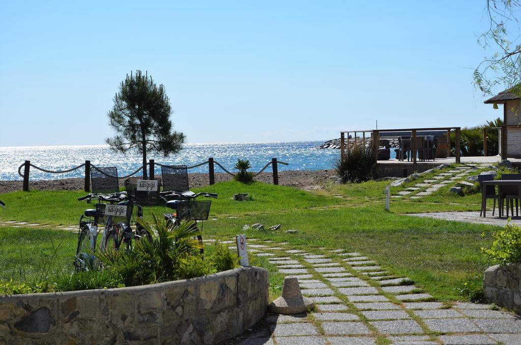 Aregai Marina Hotel&Residence Santo Stefano al Mare Exterior foto